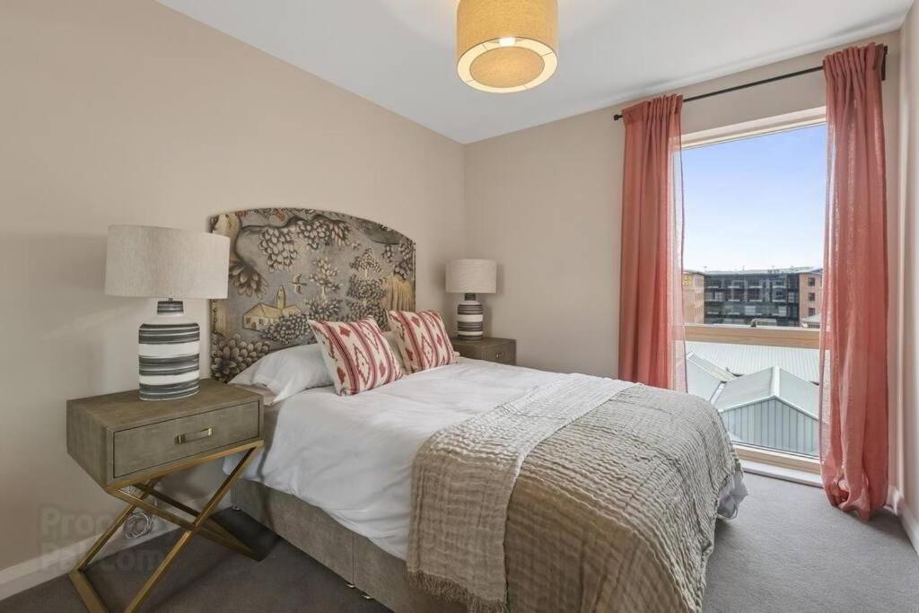 Belfast City Centre, Sleeps 6 Esterno foto